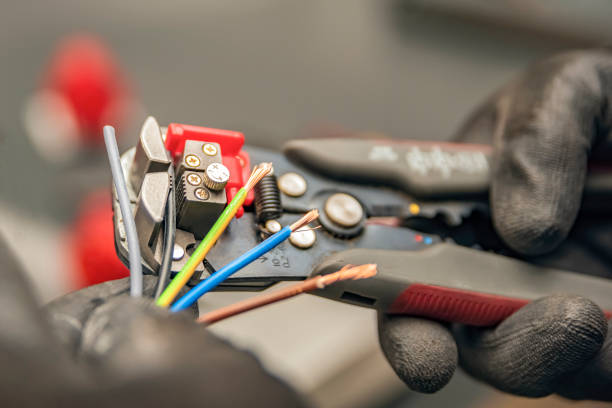 Best Industrial Electrical Services  in Carson, WA
